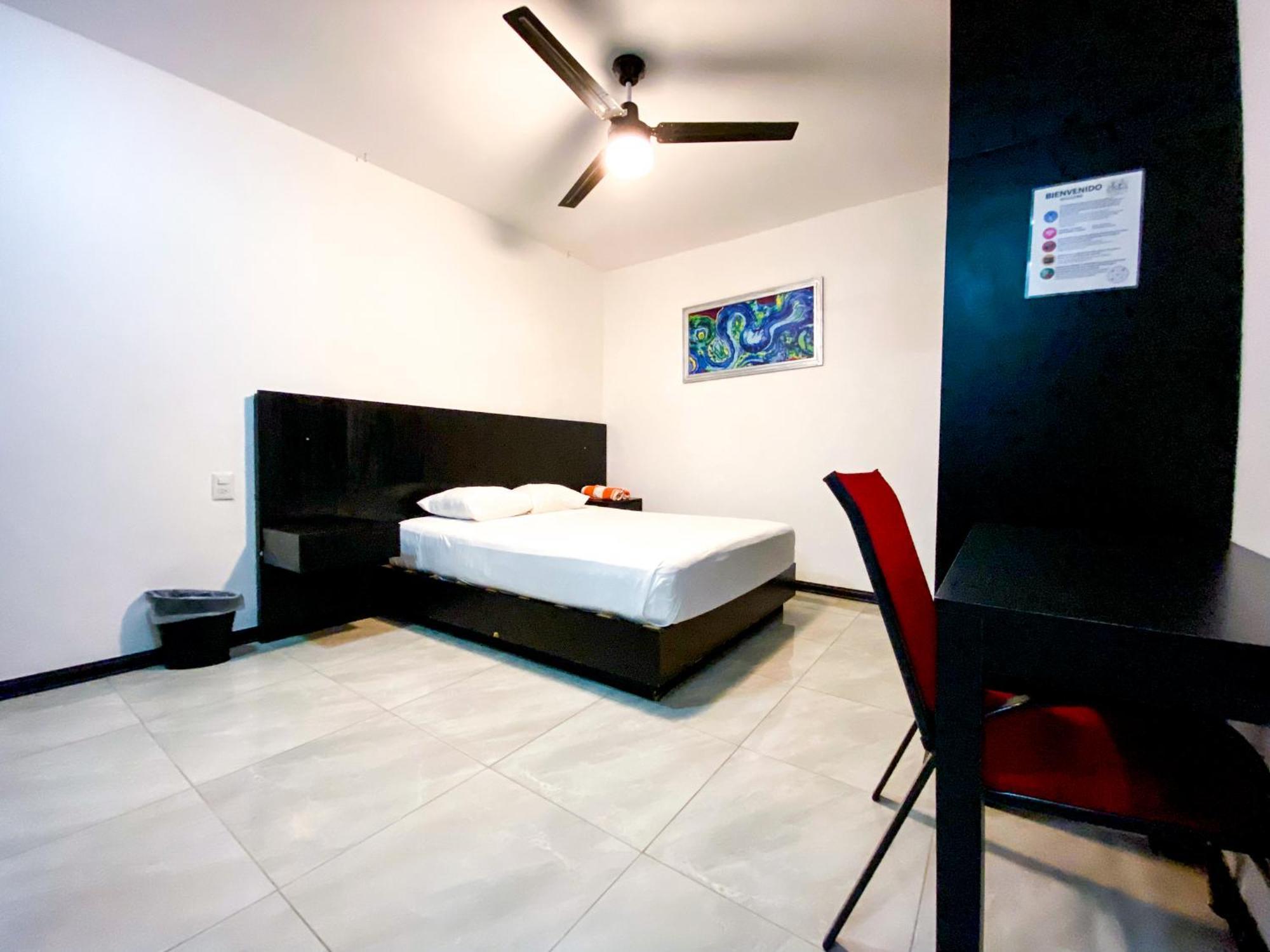 Casa Balam Gladiolas Cancún Szoba fotó