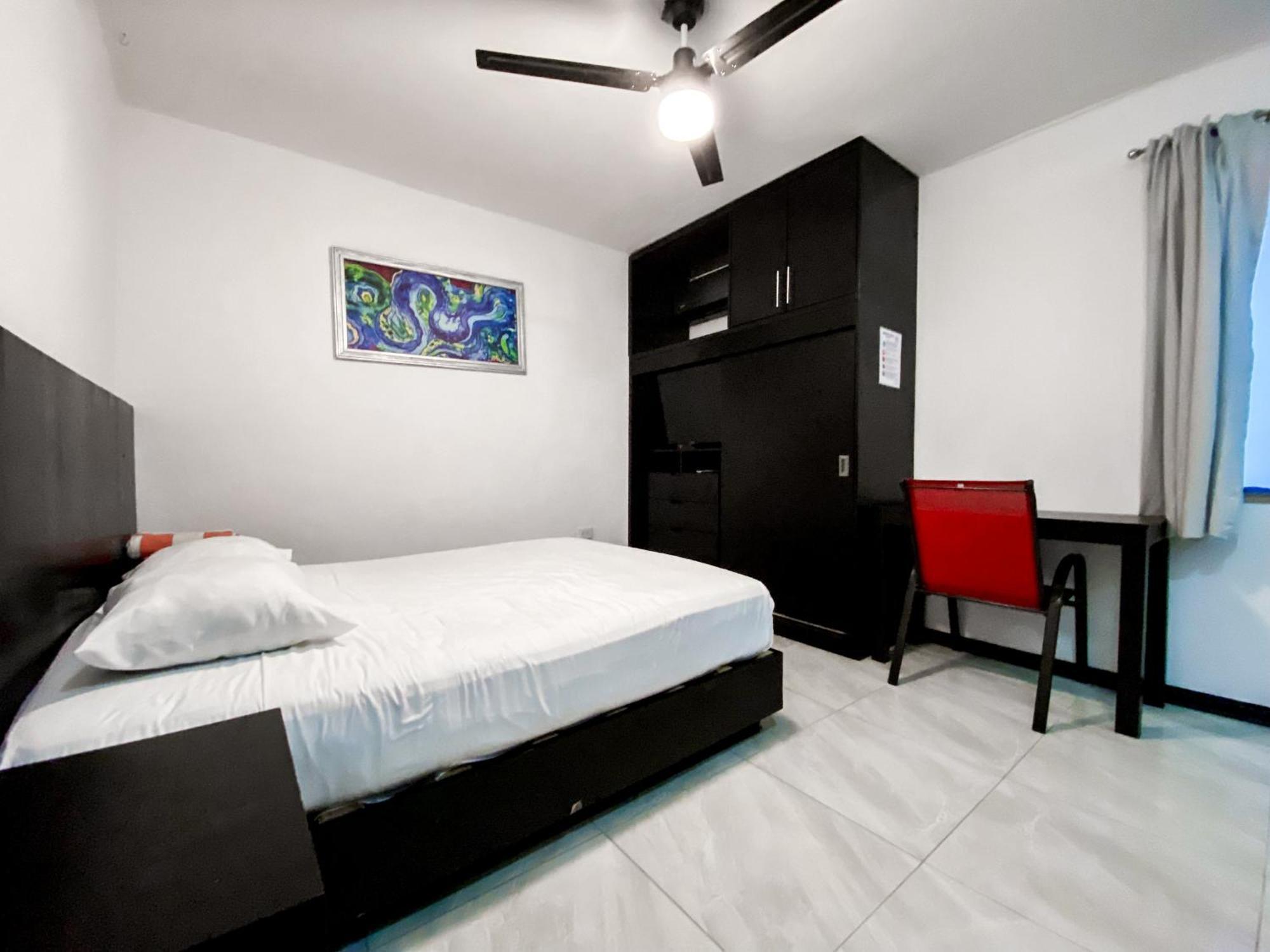 Casa Balam Gladiolas Cancún Szoba fotó
