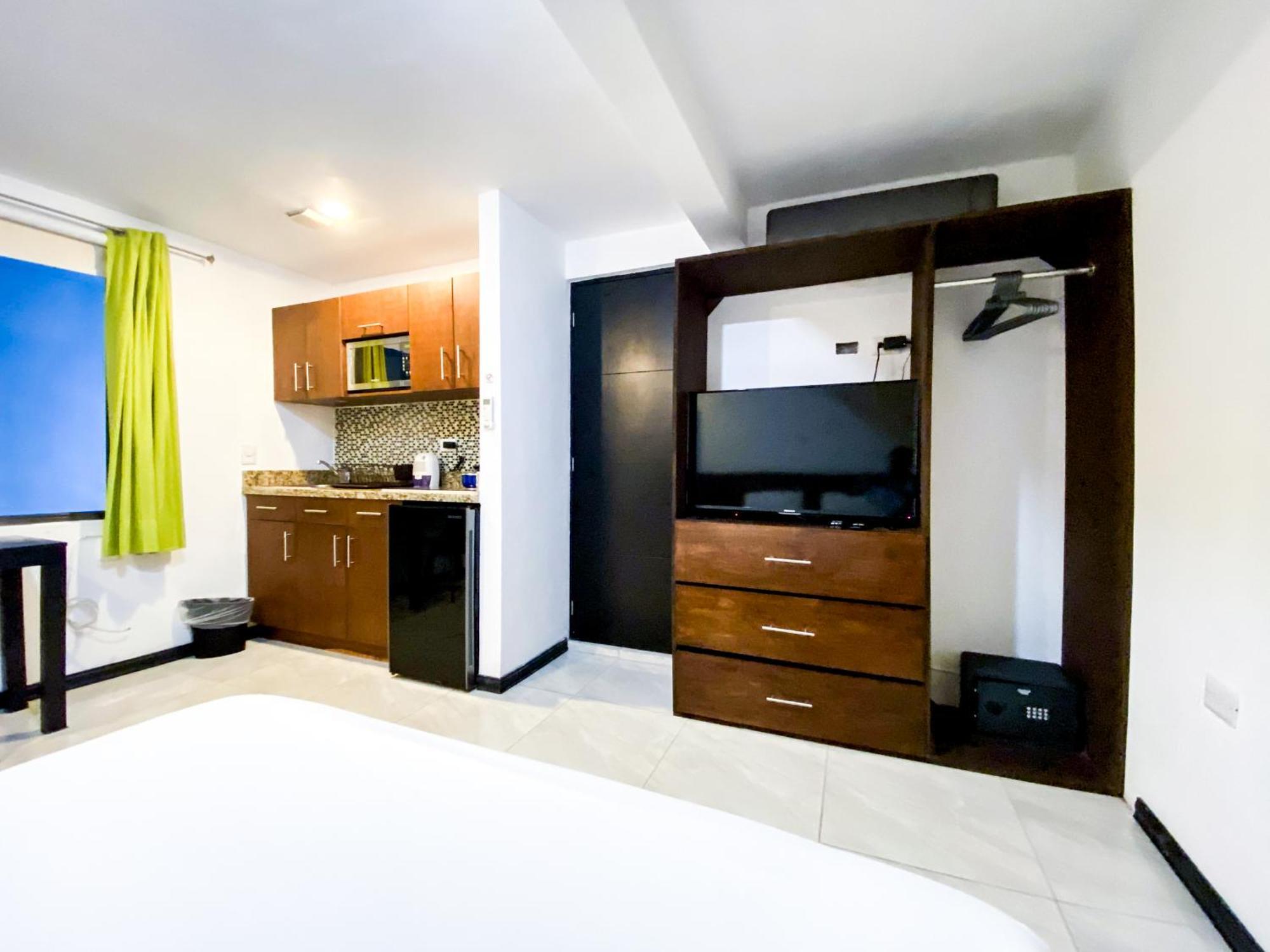 Casa Balam Gladiolas Cancún Szoba fotó