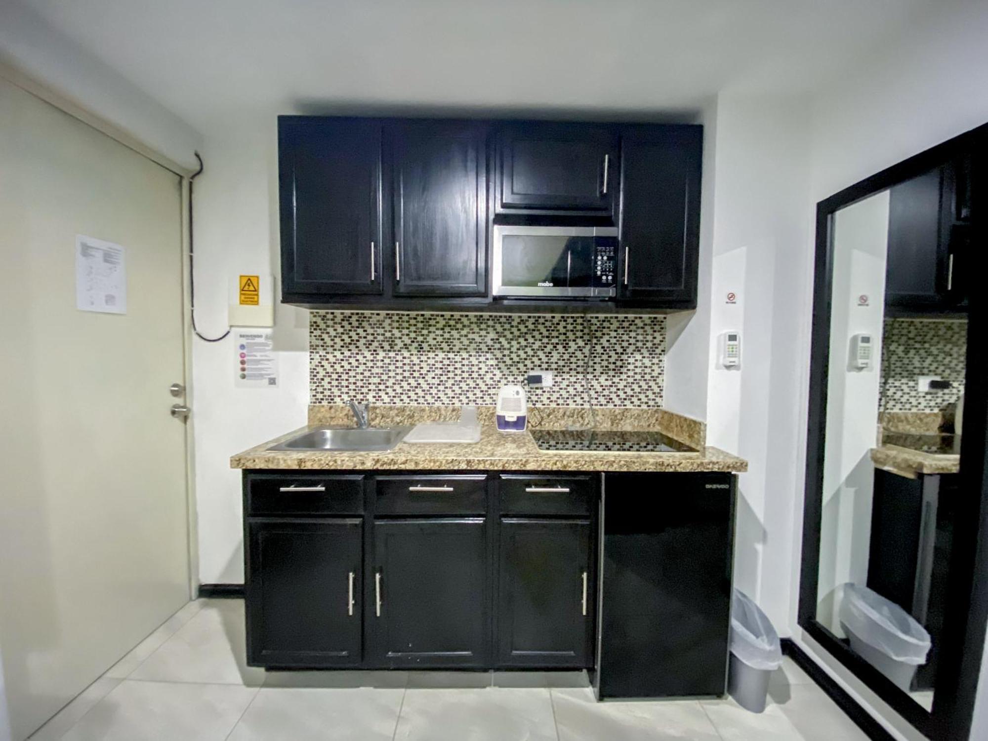 Casa Balam Gladiolas Cancún Szoba fotó