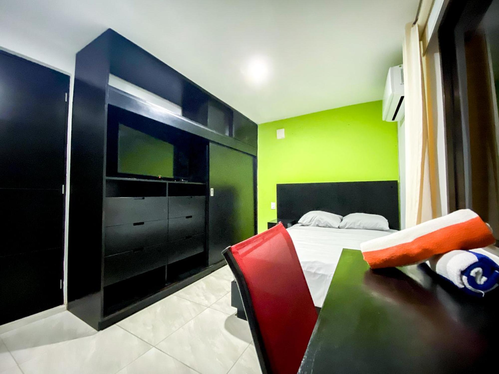 Casa Balam Gladiolas Cancún Szoba fotó