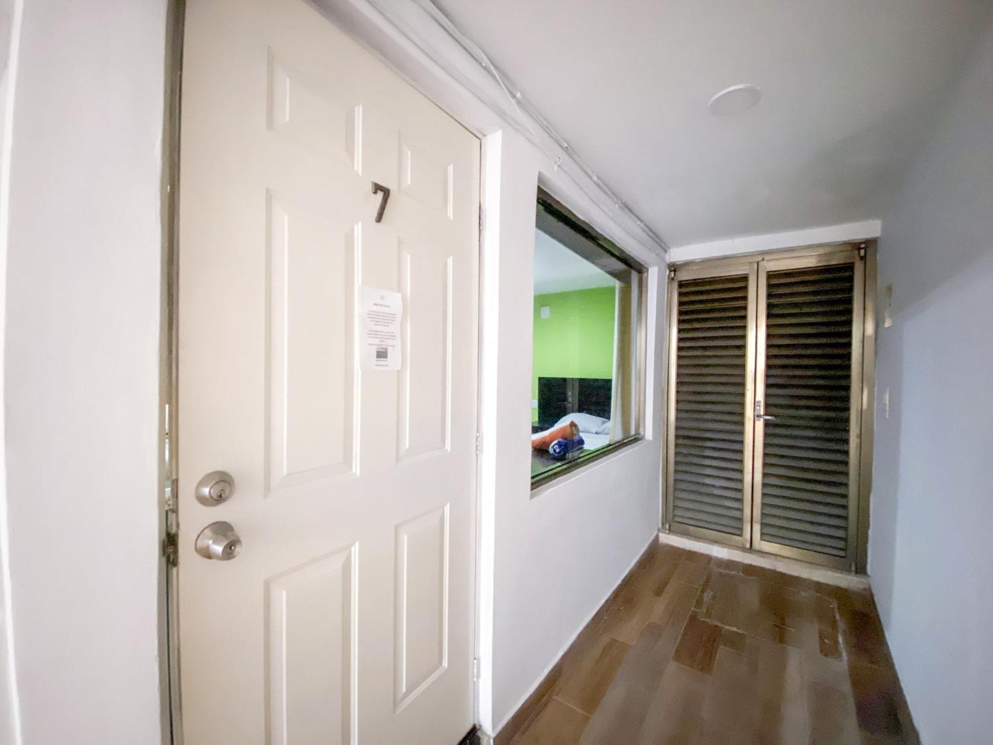 Casa Balam Gladiolas Cancún Szoba fotó