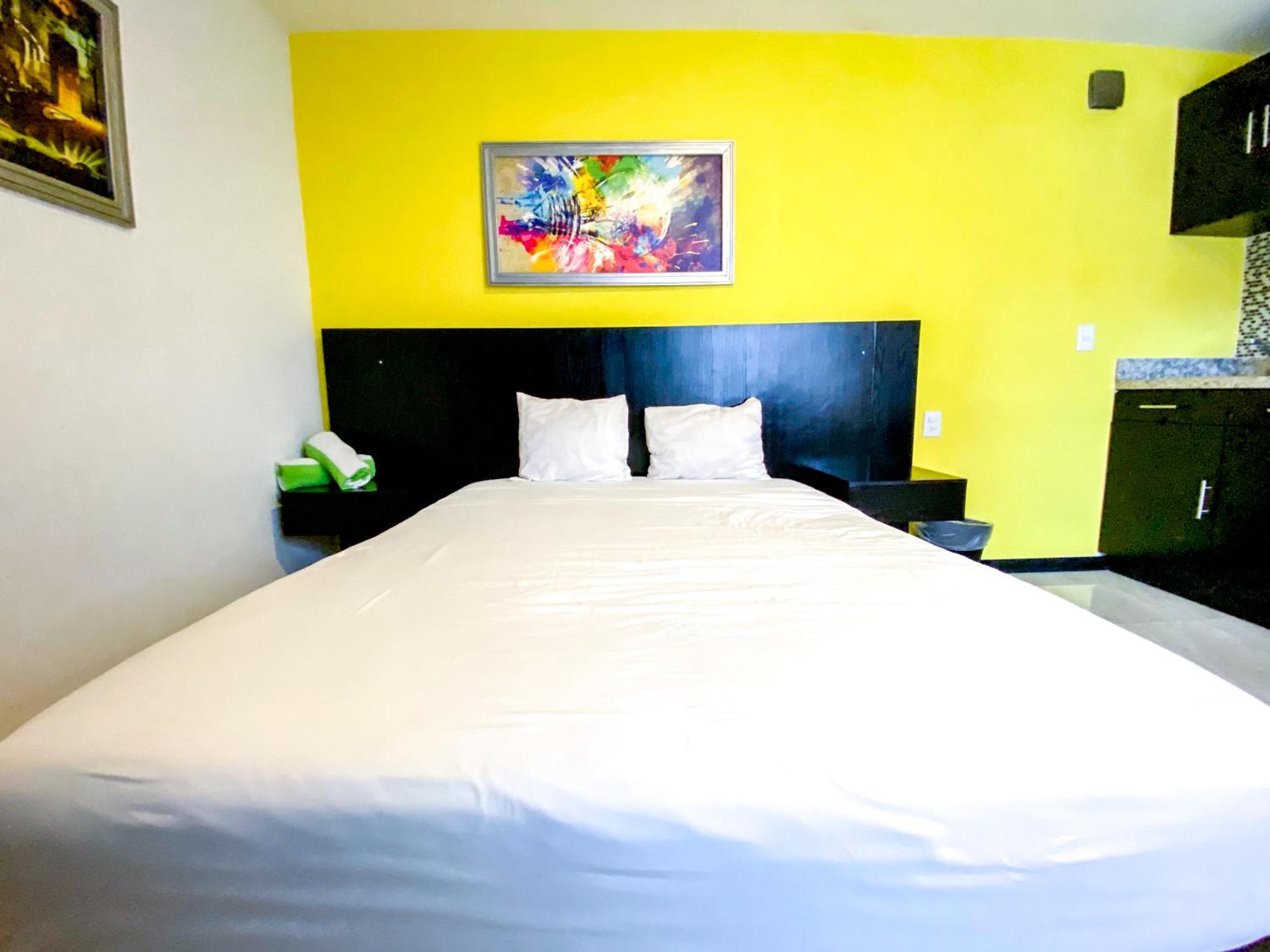 Casa Balam Gladiolas Cancún Szoba fotó